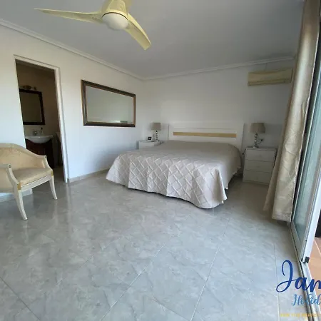 Superb 3 Bed Pool/beachside Punta Prima Pp22 *